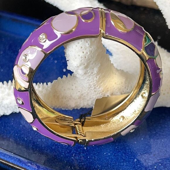 Purple Lilac  Enamel Geometric Pattern Accented with Clear Crystals in Gold Hing - Picture 1 of 9